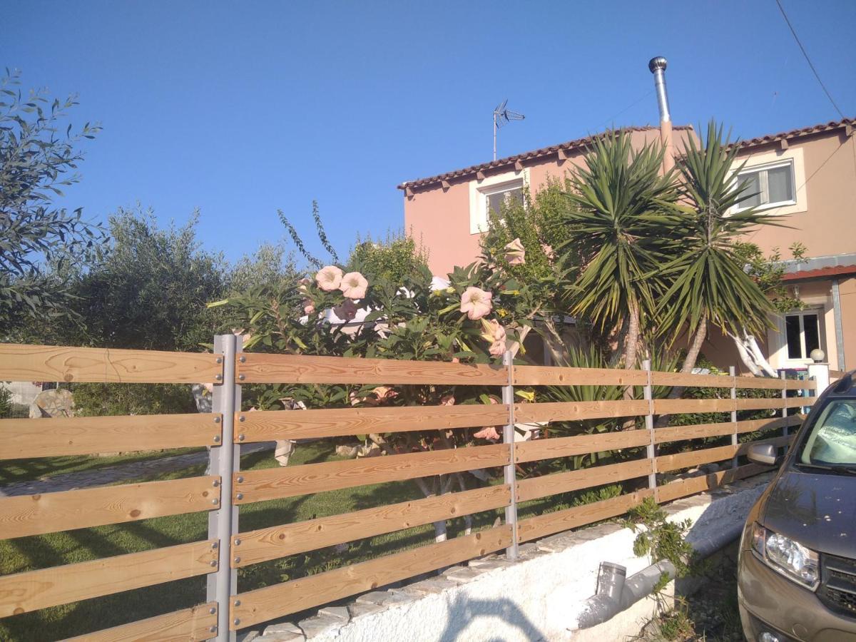 Spiti Lou Apartment Notos Exterior foto